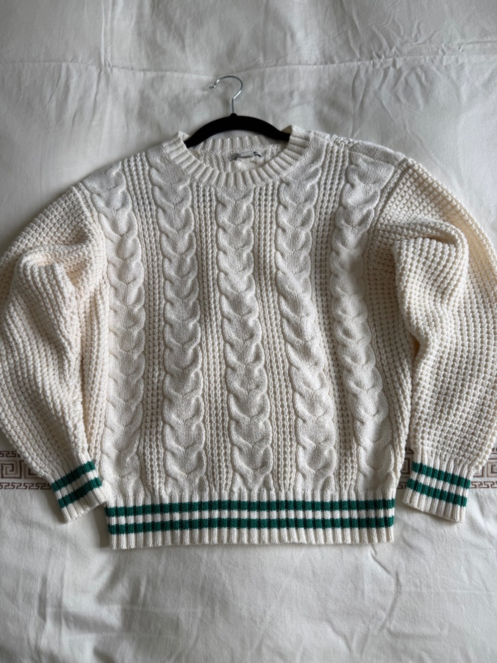 🌿 American Eagle Outfitters Cream & Green Striped Cable Knit Sweater 🌿